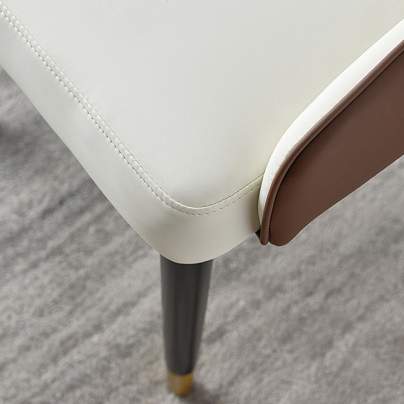 Glam -stijl Parsons eetkamerstoelen faux lederen armloze zijstoel