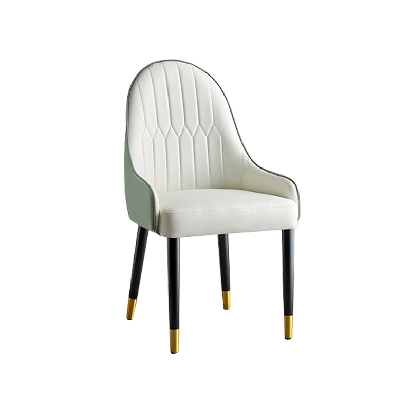 Glam -stijl Parsons eetkamerstoelen faux lederen armloze zijstoel
