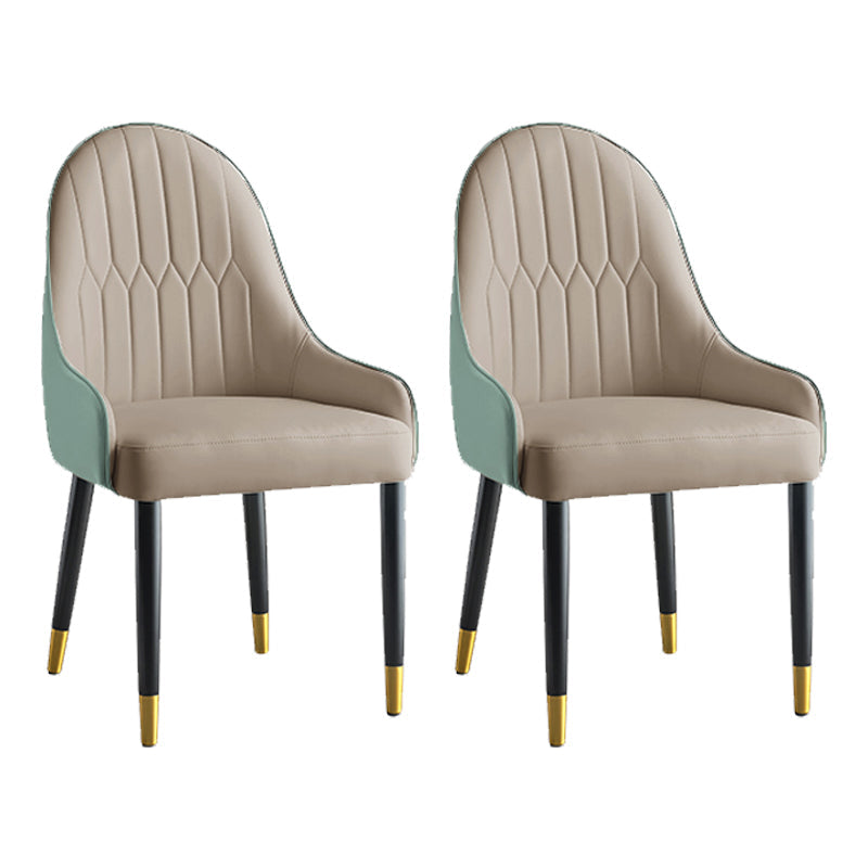 Glam -stijl Parsons eetkamerstoelen faux lederen armloze zijstoel