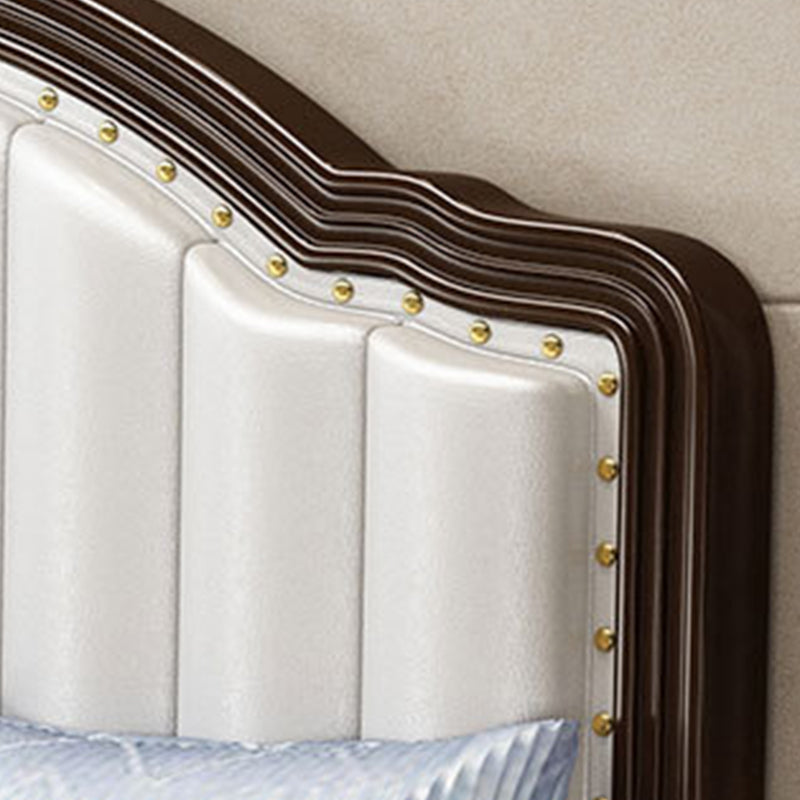 Eigentijds bedframe rubberen houten paneelbed met gestoffeerd hoofdeinde