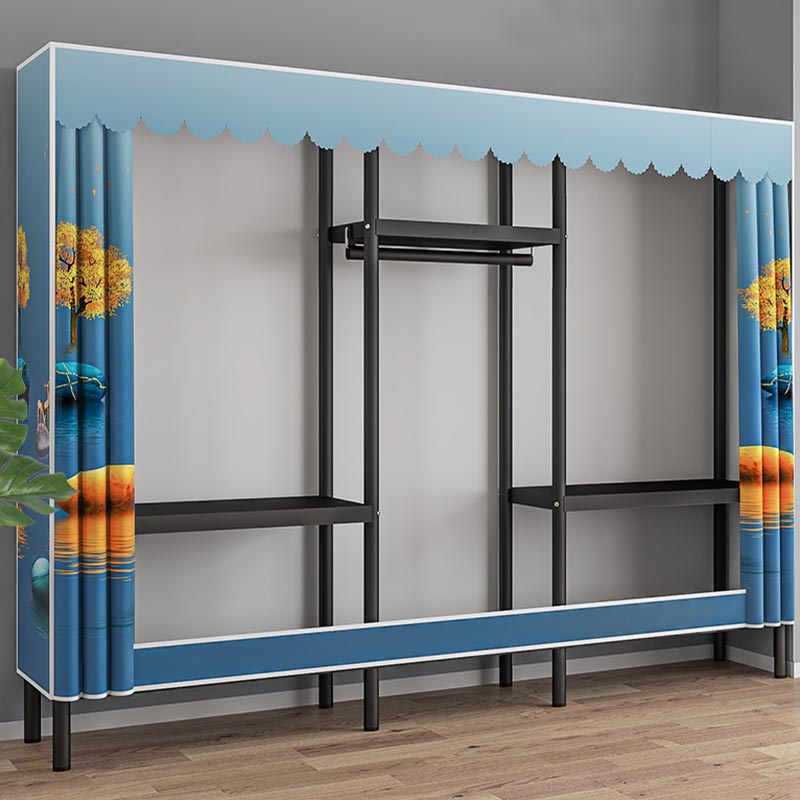 Kleiderschrank des zeitgenössischen Stils im Kleiderschrank mit Beinen