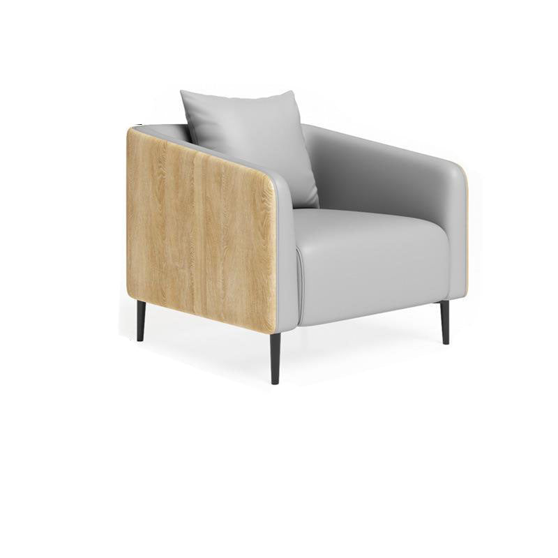 モダニズムフェイクレザーソファタキシードアームソファと木目アクセント