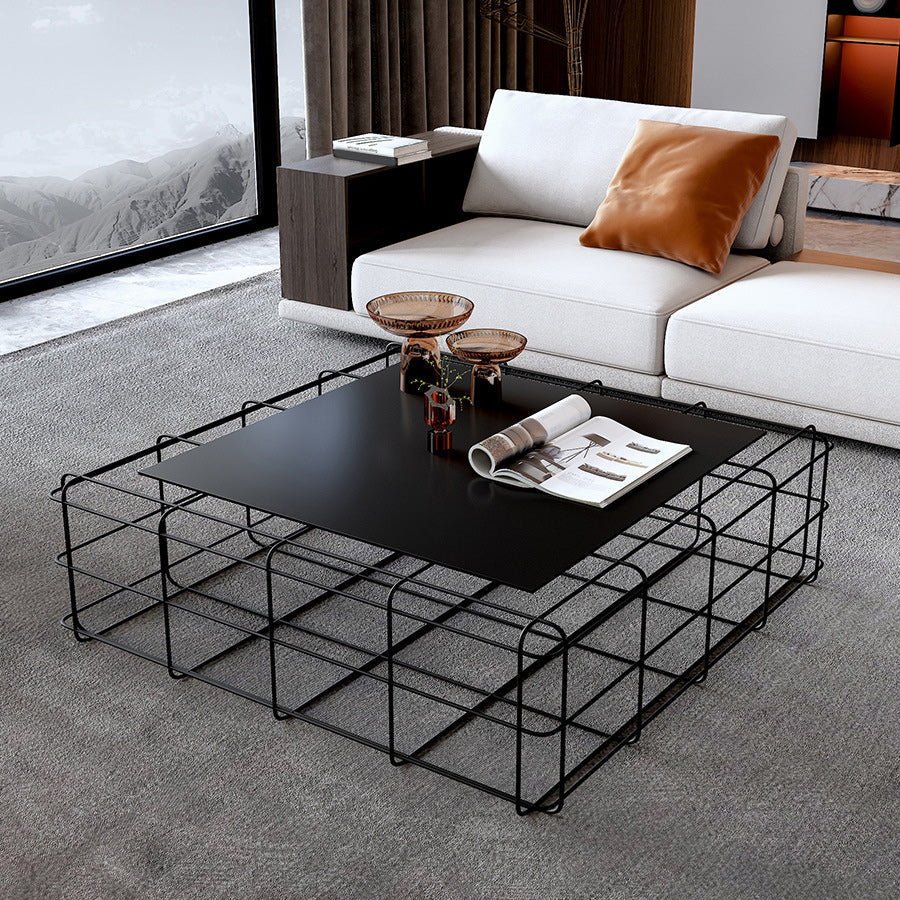 Tavolino moderno di metà secolo con top di ferro in nero