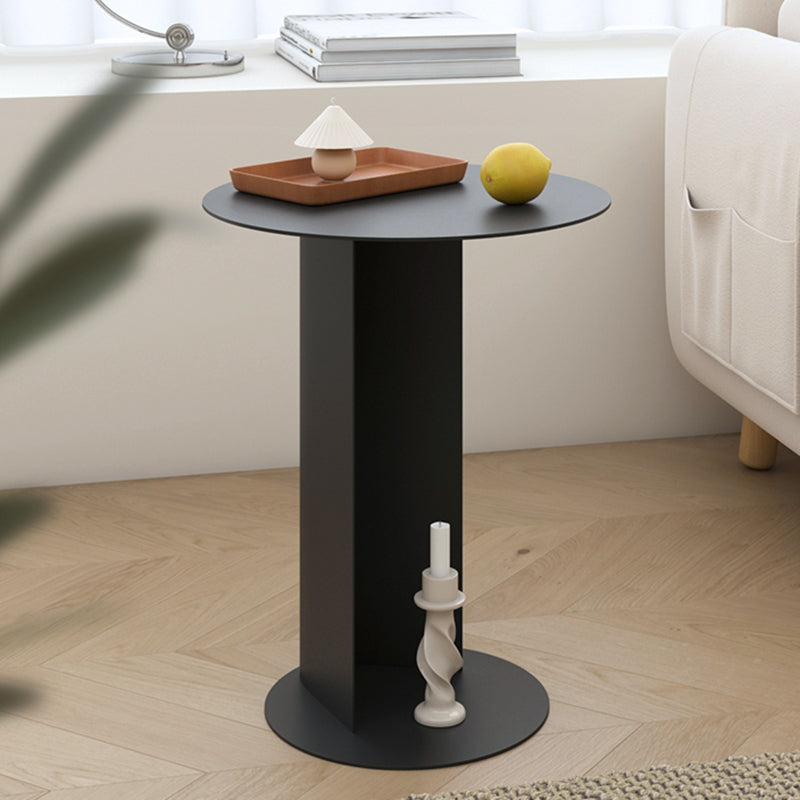 Gabinete de metal de metal en la mesita de noche moderna para el dormitorio