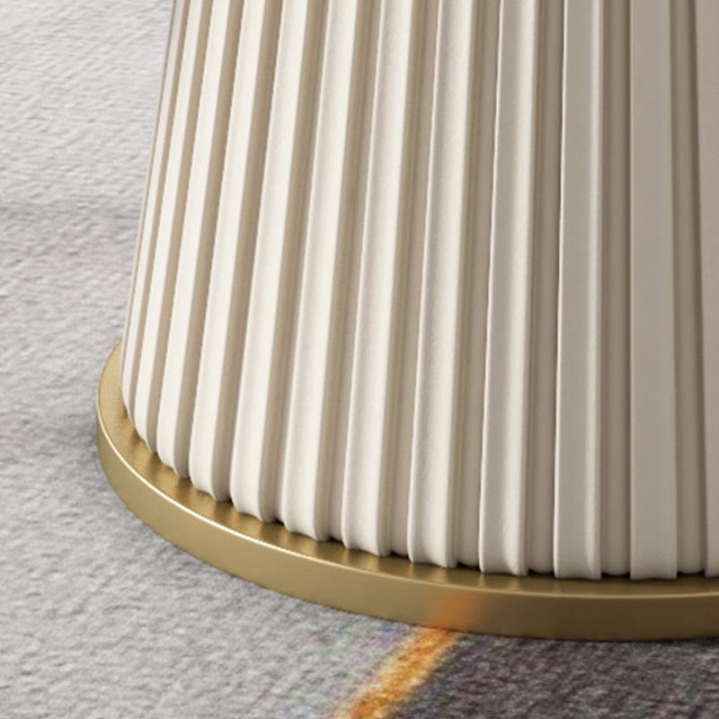 Table de pierre ronde moderne standard table de salle à manger avec base de piédestal