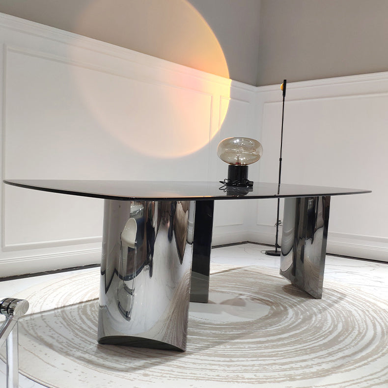 Table à manger en verre