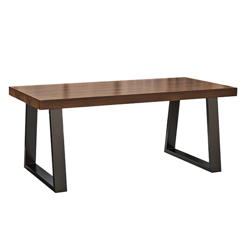 Mesa de comedor de madera sólida Mesa de comedor contemporánea con base de trineo