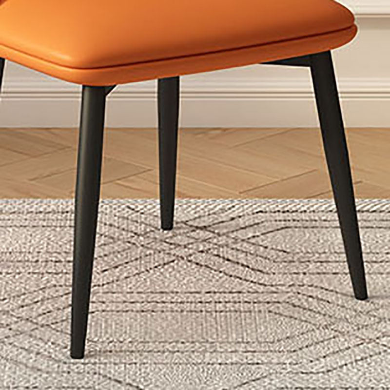 Eigentijdse eet- en accentstoelen matte afwerking leer gebogen Parsons stoel