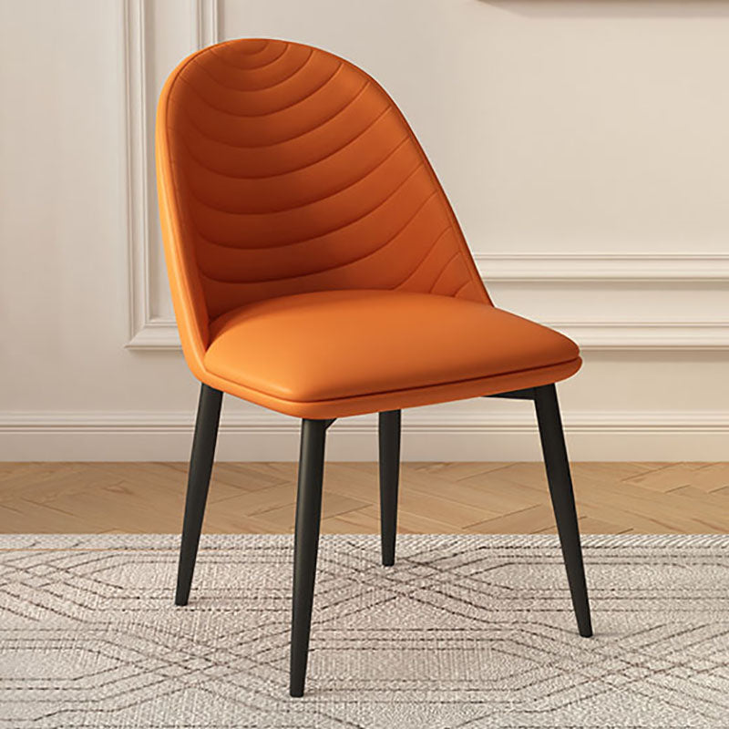 Eigentijdse eet- en accentstoelen matte afwerking leer gebogen Parsons stoel