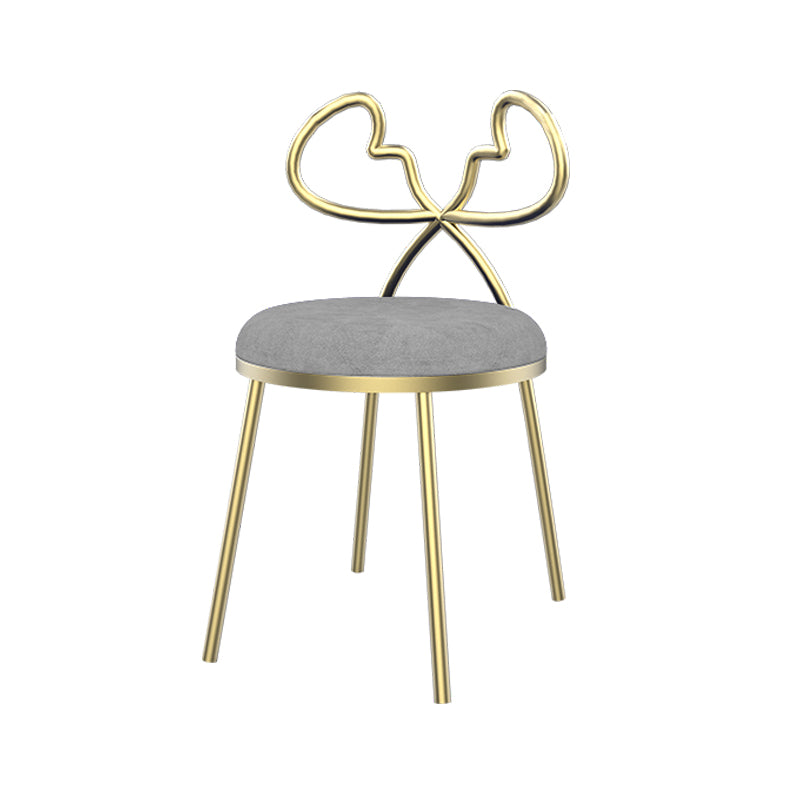 Silla lateral de comedor de tela Sillas de comedor abiertas de diseño nórdico