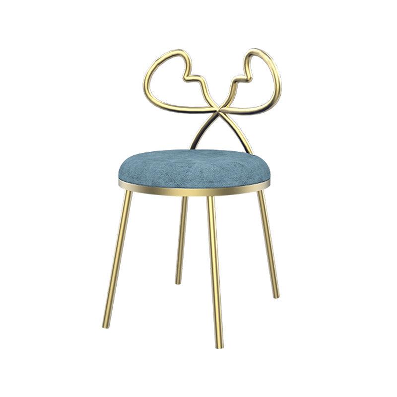 Silla lateral de comedor de tela Sillas de comedor abiertas de diseño nórdico