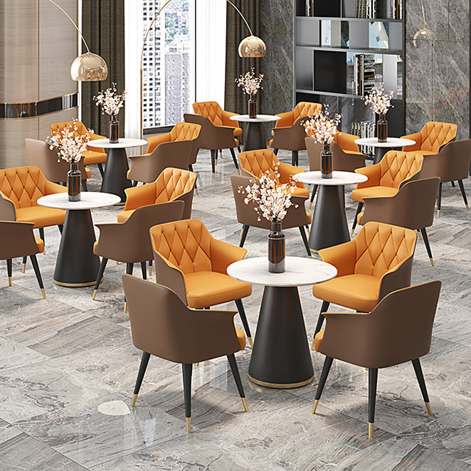 Sillas de comedor de glam metal de metal silla de comedor de cuero falso para uso en el hogar