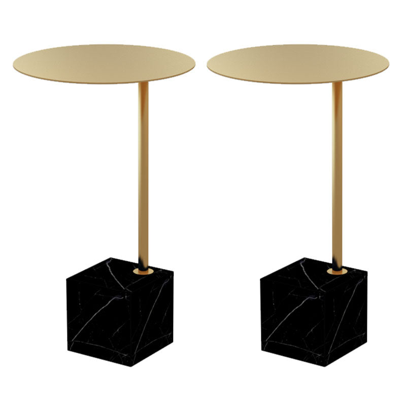 Metal Round Top Side Table 23.6" Tall Marble Pedestal End Table Gold-Black 2 Clearhalo 'Coffee & Accent Tables' 'End & Side Tables' 'end_side_tables' 'furn' 'furn_end_side_tables' 'Furniture' 'Living Room Furniture' 5931939