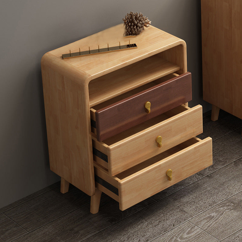 Hedendaagse natuurlijke accentkist met 4 houten benen en laden