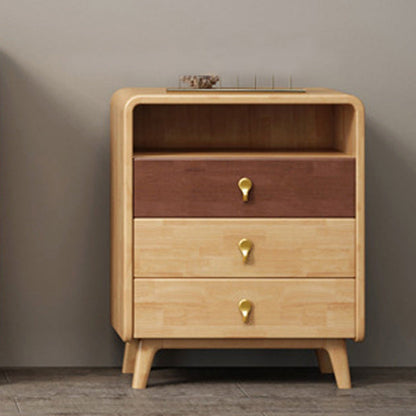 Hedendaagse natuurlijke accentkist met 4 houten benen en laden