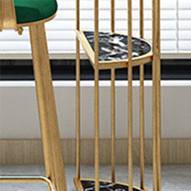 Ovaler Bartisch aus gesintertem Stein für das Wohnzimmer in der Küche