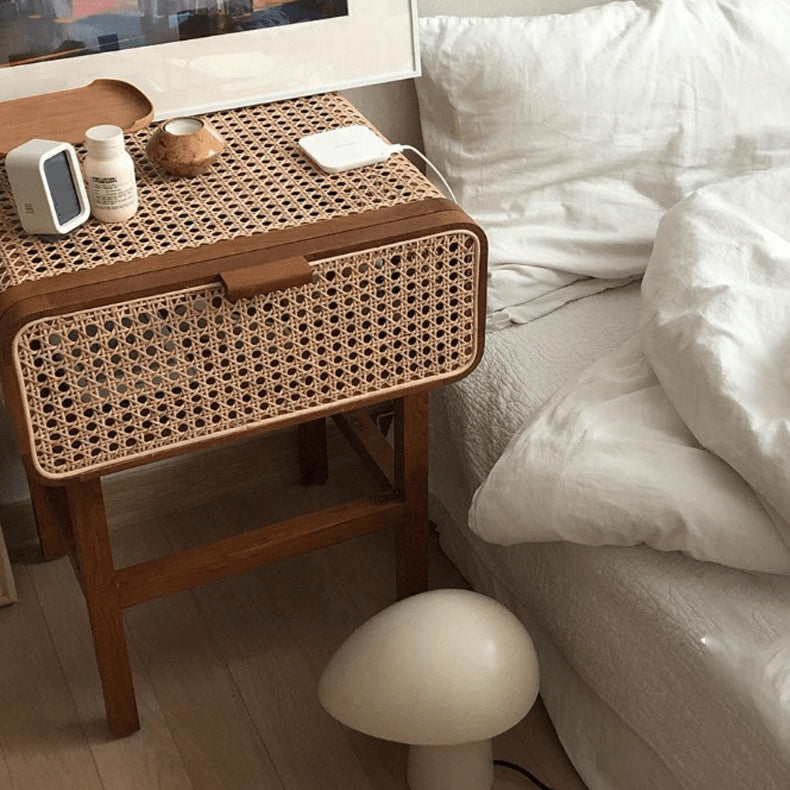 Nightand de table à accent contemporain 23,62 "Table table de chevet de lit avec armoire