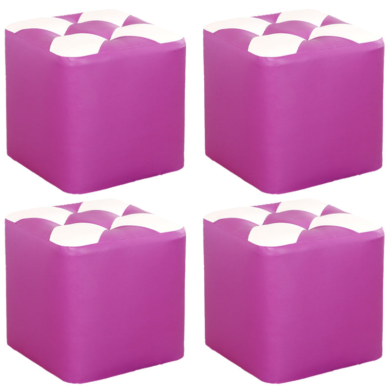 Ottomano con poggiapiedi contemporanei in finta pelle trapuntata