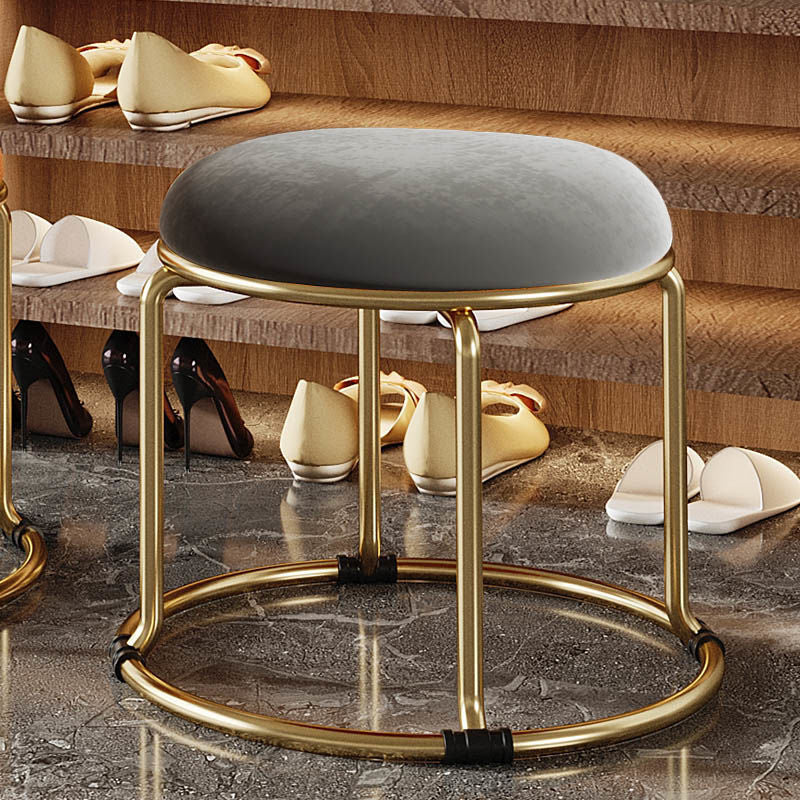 Standard Glam Round Ottoman Velvet Tear Resistant Indoor Pure Color Ottoman Light Gray 1 Piece Clearhalo 'furn' 'furn_ottomans_poufs' 'Furniture' 'Living Room Furniture' 'Ottomans & Poufs' 'ottomans_poufs' 5943018