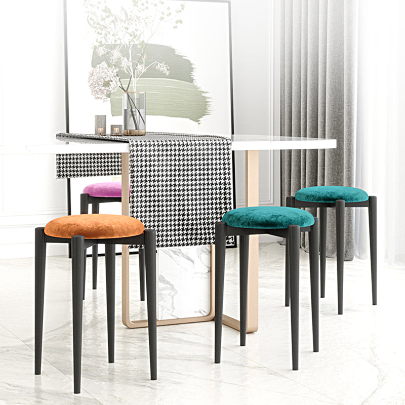 Modern Tear Resistant Pouf Circle Shape Dark Green Velvet Ottoman Clearhalo 'furn' 'furn_ottomans_poufs' 'Furniture' 'Living Room Furniture' 'Ottomans & Poufs' 'ottomans_poufs' 5944684