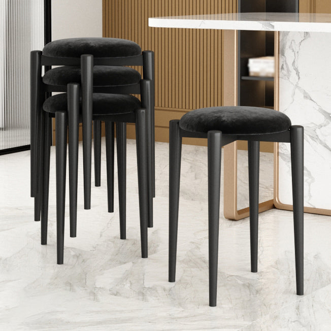 Modern Tear Resistant Pouf Circle Shape Dark Green Velvet Ottoman Matte Black 4 Piece Set Clearhalo 'furn' 'furn_ottomans_poufs' 'Furniture' 'Living Room Furniture' 'Ottomans & Poufs' 'ottomans_poufs' 5944720