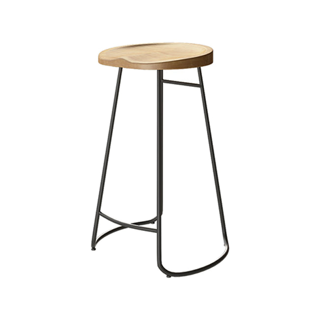 Set da pub moderno per interni, tavolo da bar e sgabelli da 1/7 pezzi con piano in legno massello