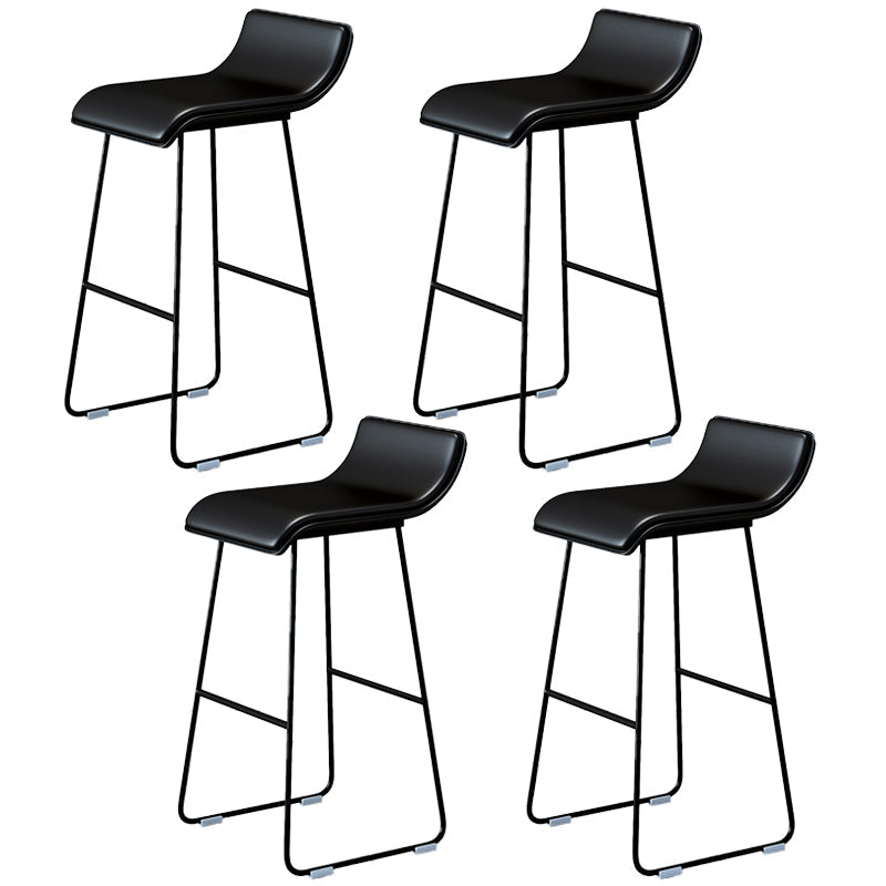 Industrial Armless Counter Stool Solid Wave Seat Bar Chair with Metal Legs Black 4 Piece Set Clearhalo 'Bar Furniture' 'Bar Stools' 'bar_stools' 'furn' 'furn_bar_stools' 'Furniture' 'Kitchen & Dining Furniture' 5946482
