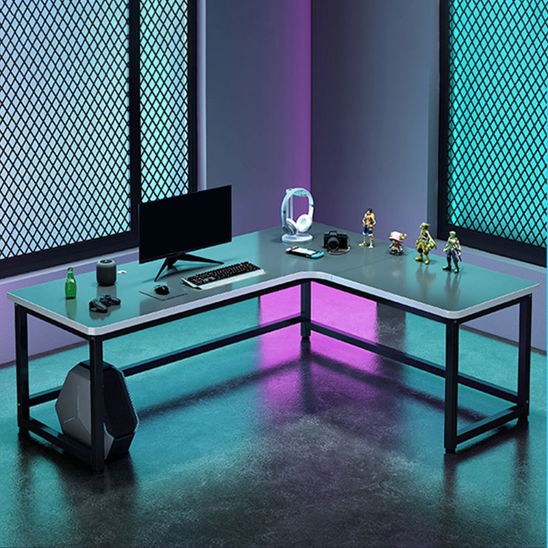 Black and Natural Gaming Desk Ergonomic Industria Wood Computer Desk L with Metal Legs Clearhalo 'furn' 'furn_office_desk' 'Furniture' 'Office Desks' 'Office Furniture' 'office_desk' 5949466