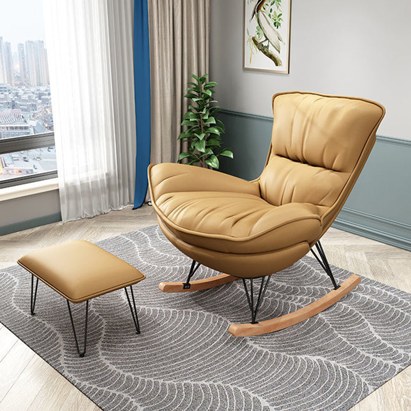 Sedia a dondolo contemporanea Codice in pelle con finta sedia da bilanciere con cuscini con cuscini