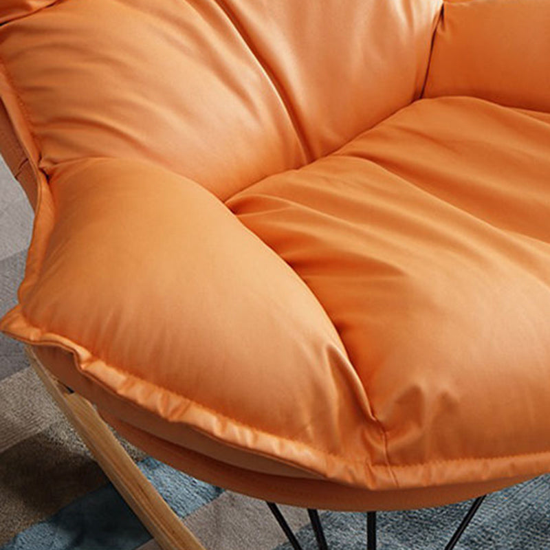 Sedia a dondolo contemporanea Codice in pelle con finta sedia da bilanciere con cuscini con cuscini