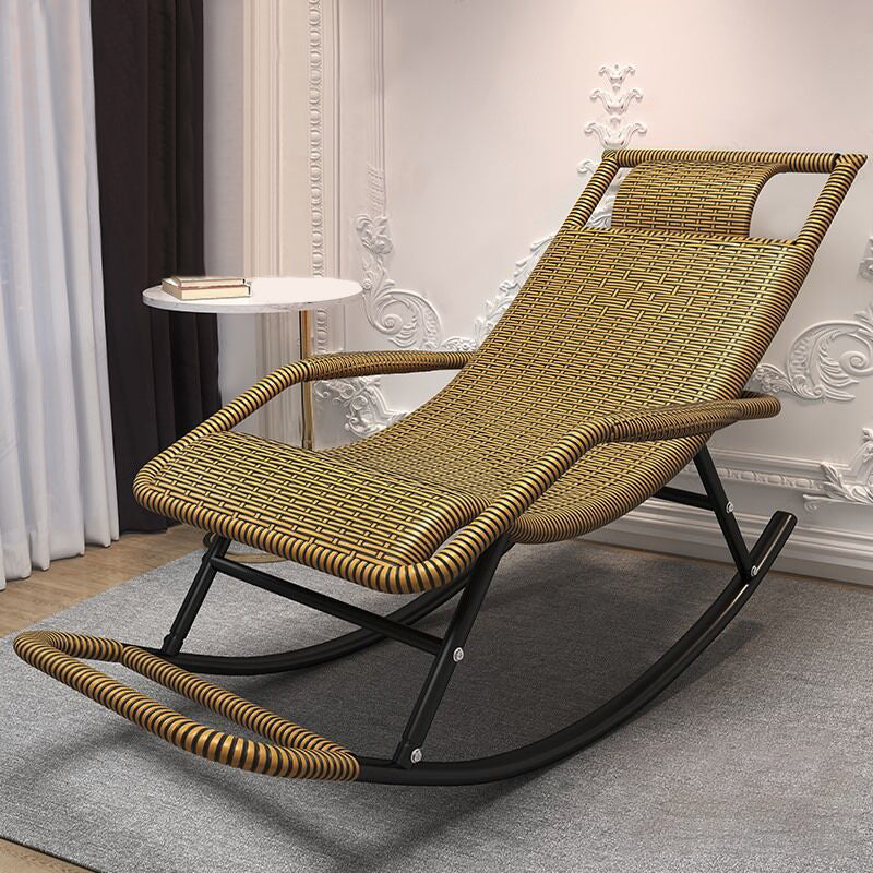伝統的な屋内リクライナーチェアウィッカーロッキングチェア織りラタン