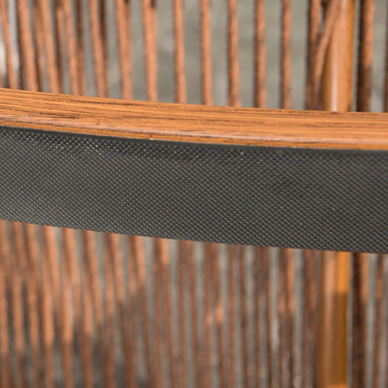 Chaise de fauteuil inclinable contemporain et fauteuil inclinable en osier avec oreiller