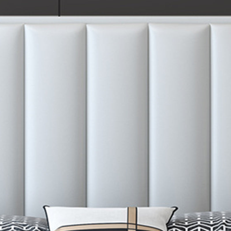 Glam massief hout vaste kleurmatras inbegrepen met geschepte hoofdeinde standaardbed