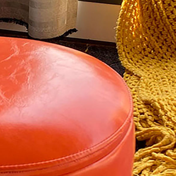 Faux Leather Ottoman Plain Round Stain Resistant Pouf Ottoman with Storage Clearhalo 'furn' 'furn_ottomans_poufs' 'Furniture' 'Living Room Furniture' 'Ottomans & Poufs' 'ottomans_poufs' 5956052