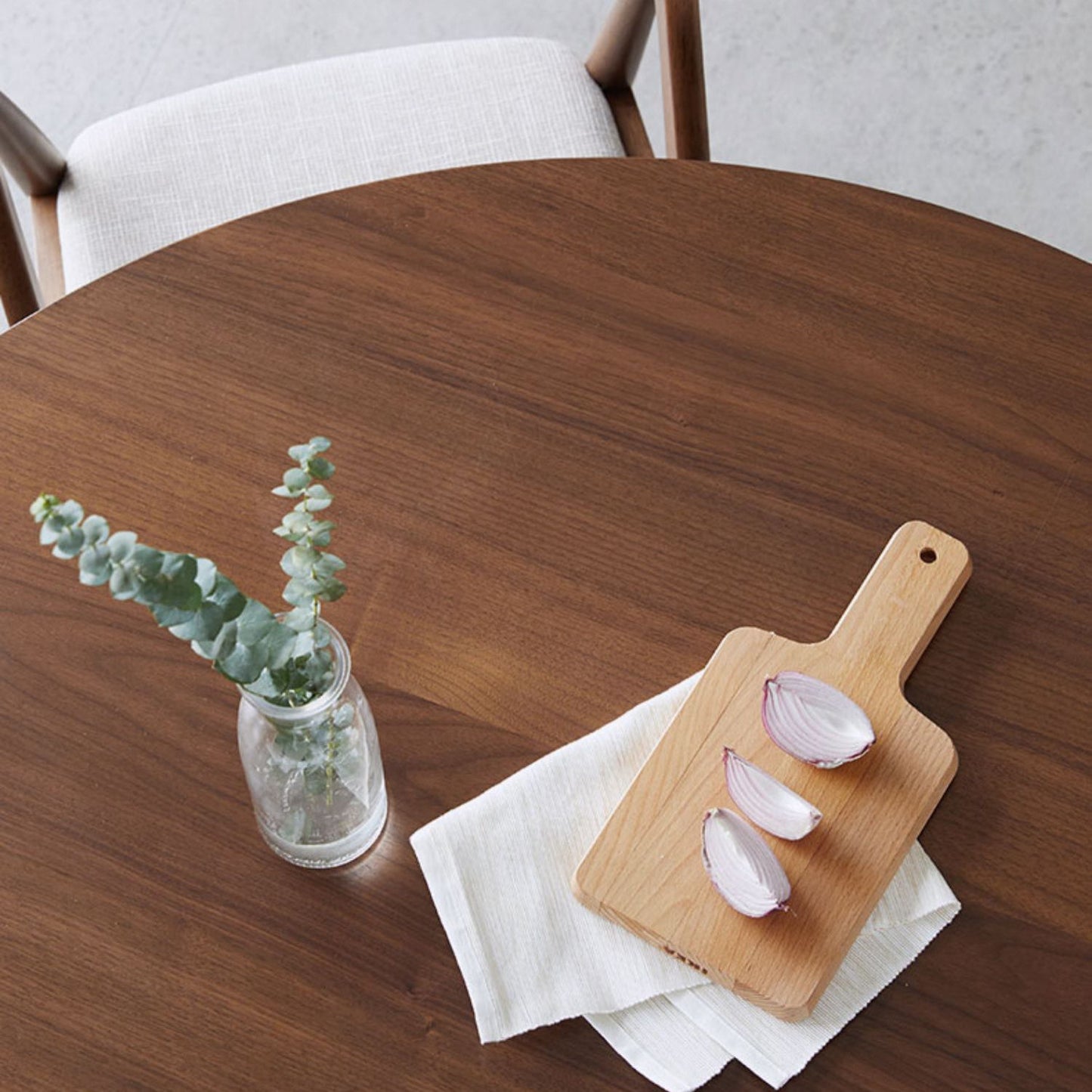 1/2/3/4 piezas Juego de comedor de madera maciza Mesa redonda moderna de madera de pino con sillas de madera