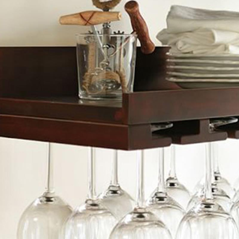 壁に取り付けられた木製ワインのボトル＆ガラスラックミッドセンチュリーモダンワインホルダー