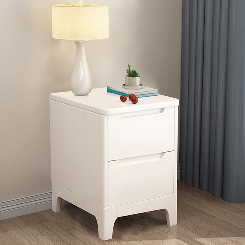 Mitte des Jahrhunderts moderne Akzent Brustholzkiste mit antikem Finish