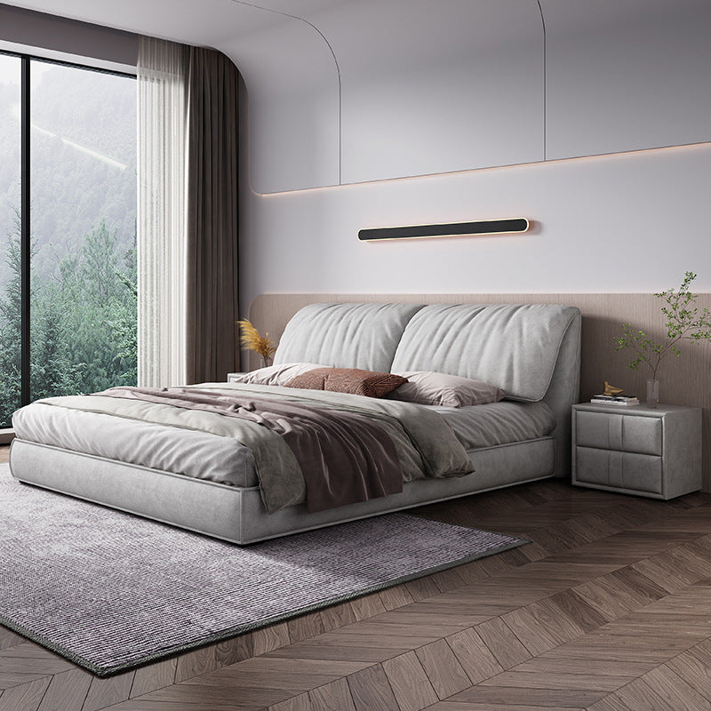 Le matelas en bois massif glam comprend un lit de tête de lit rembourré à panneau rectangulaire