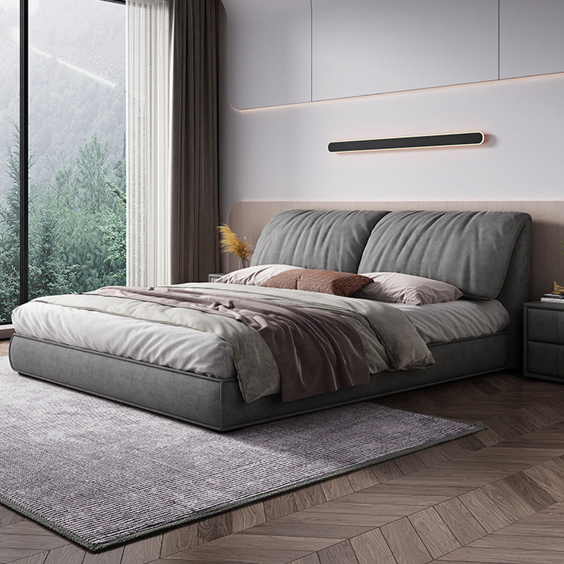 Le matelas en bois massif glam comprend un lit de tête de lit rembourré à panneau rectangulaire