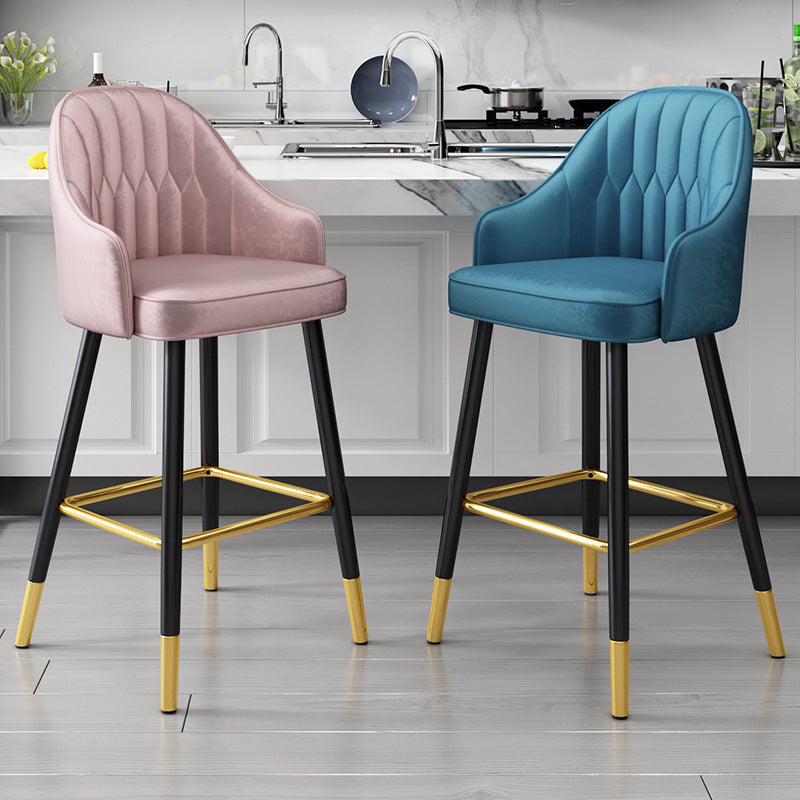 Glam Metal Barstool Faux Leather Kitchen Counter Stool in Matte Finish with 4 Legs Clearhalo 'Bar Furniture' 'Bar Stools' 'bar_stools' 'furn' 'furn_bar_stools' 'Furniture' 'Kitchen & Dining Furniture' 5967487