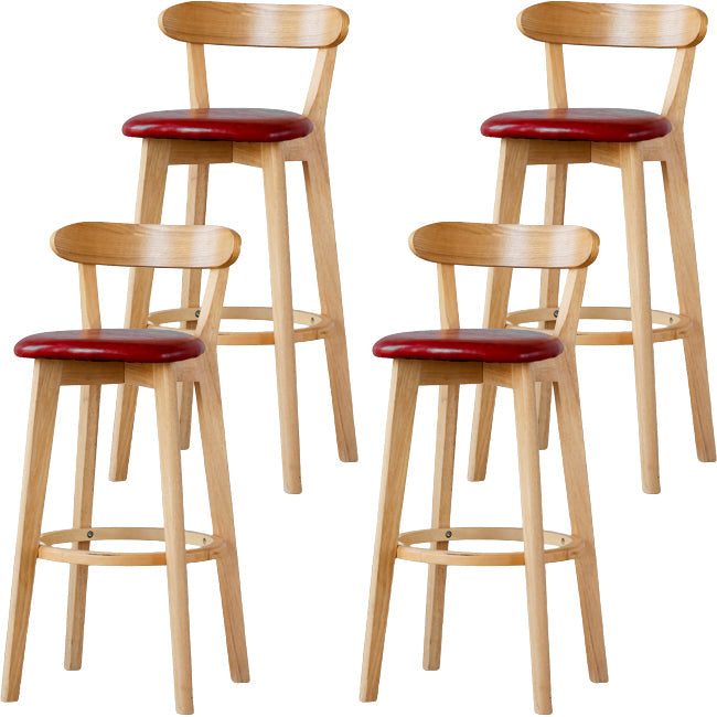 Sgabello di sedile rettangolo imbottito in tessuto in legno scandinavo in legno in finitura opaca