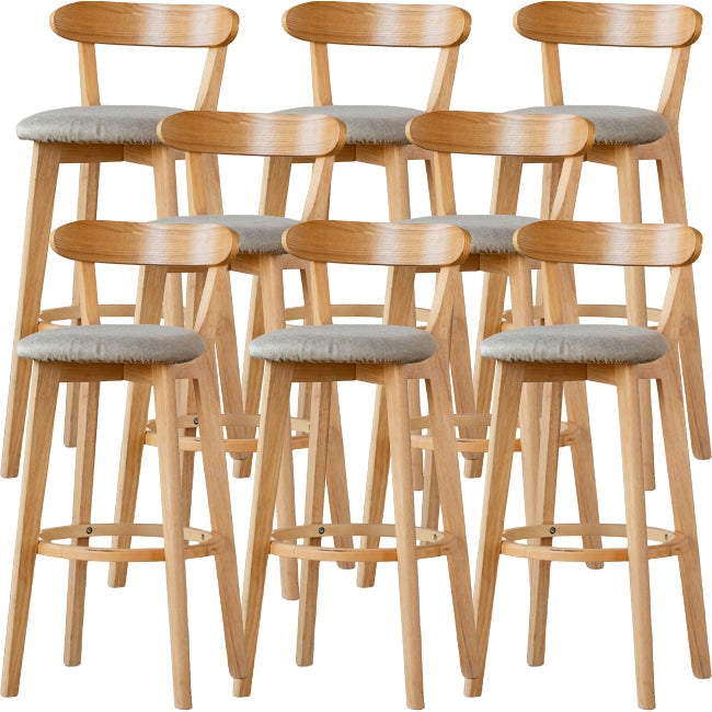 Sgabello di sedile rettangolo imbottito in tessuto in legno scandinavo in legno in finitura opaca