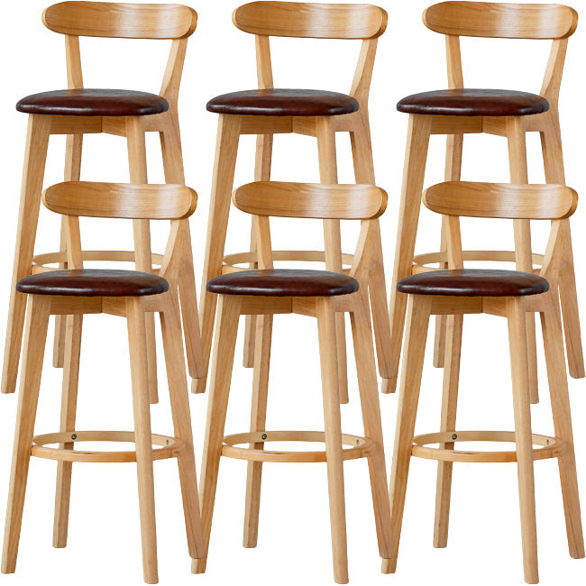 Sgabello di sedile rettangolo imbottito in tessuto in legno scandinavo in legno in finitura opaca