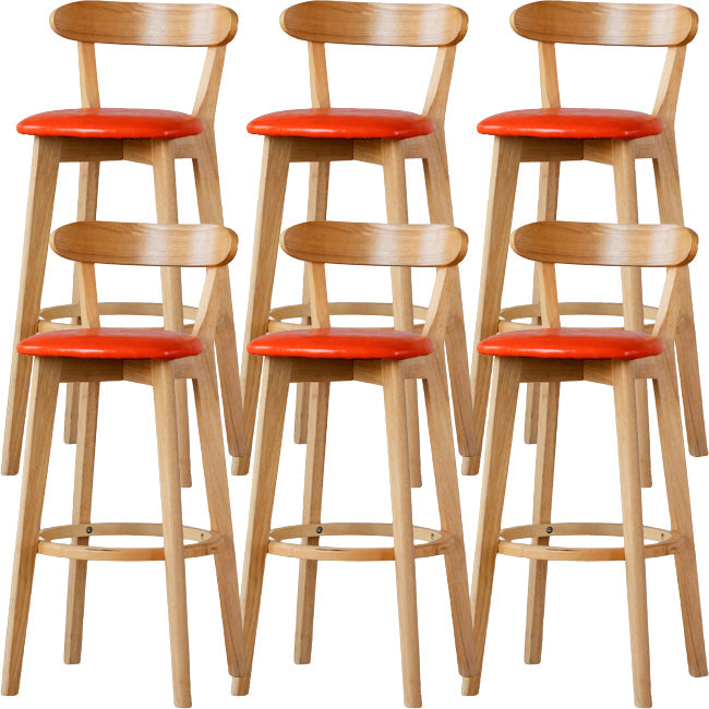 Sgabello di sedile rettangolo imbottito in tessuto in legno scandinavo in legno in finitura opaca