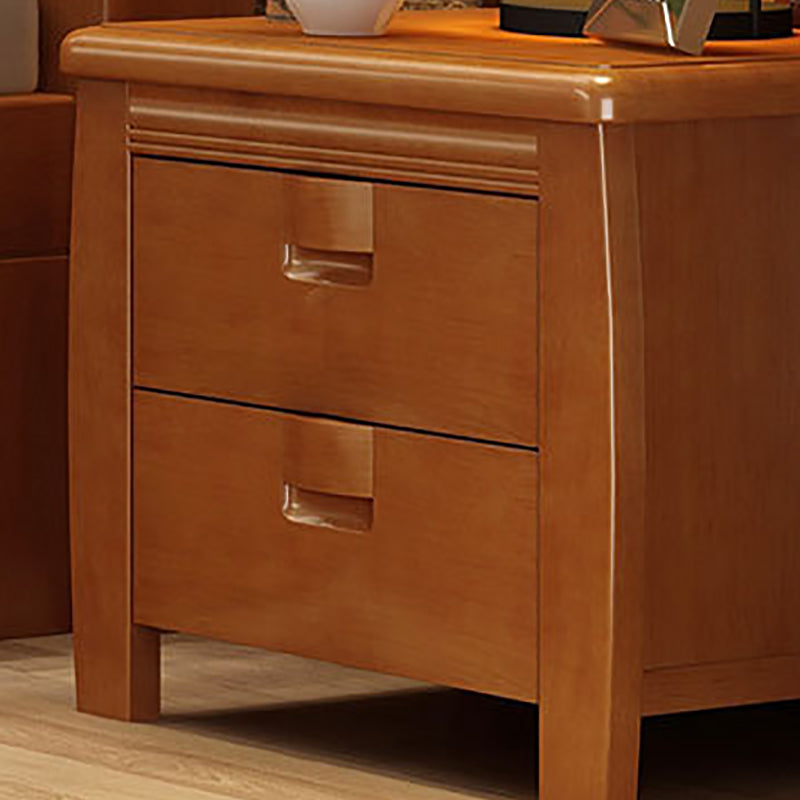 Table de nuit de lit traditionnelle en bois massif avec tiroirs