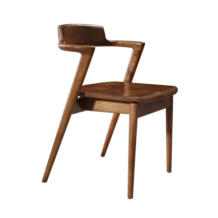 Vaste houten eetstoel Traditionele eetkamerstoel voor thuis