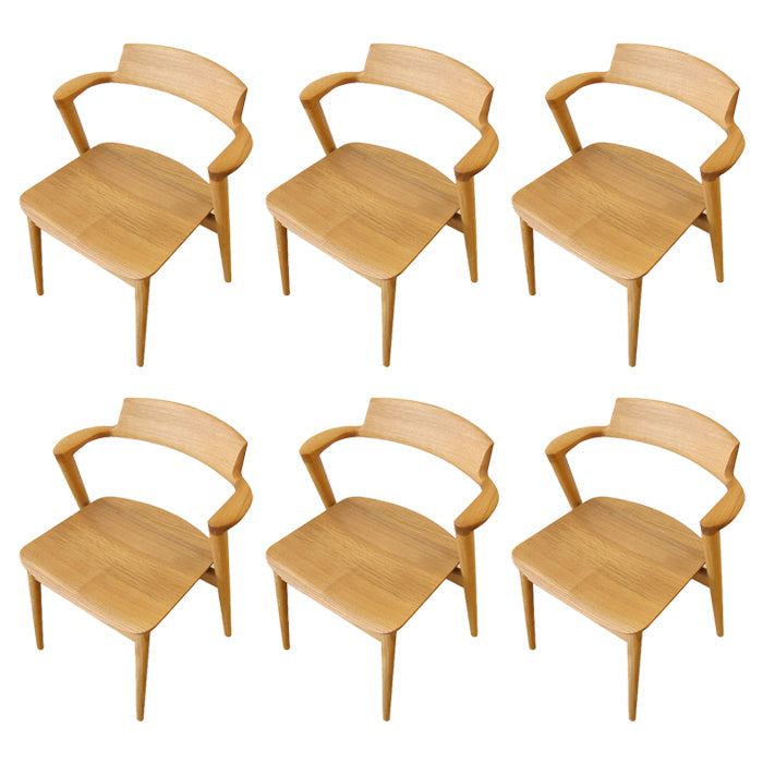 Vaste houten eetstoel Traditionele eetkamerstoel voor thuis