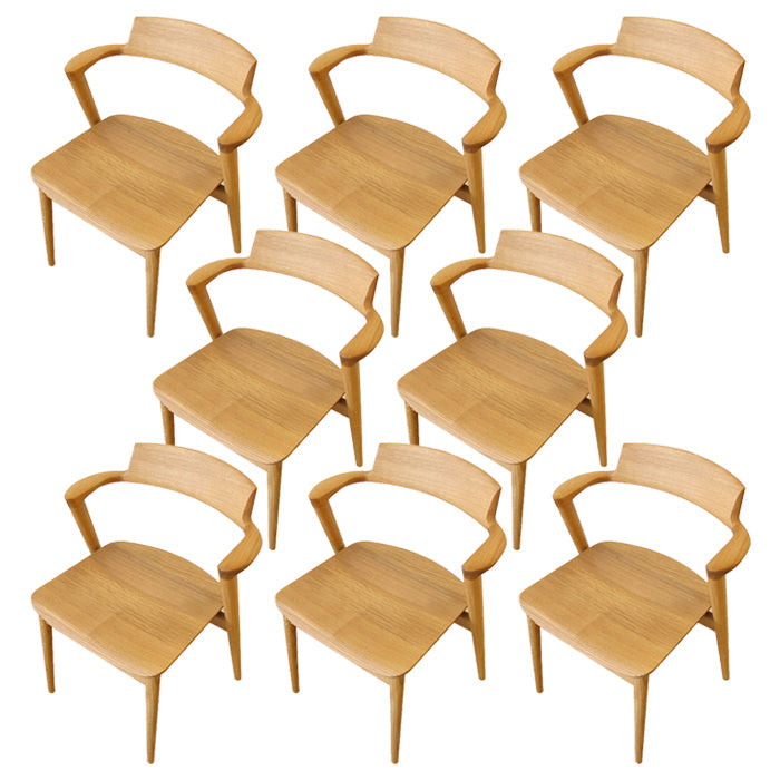 Vaste houten eetstoel Traditionele eetkamerstoel voor thuis