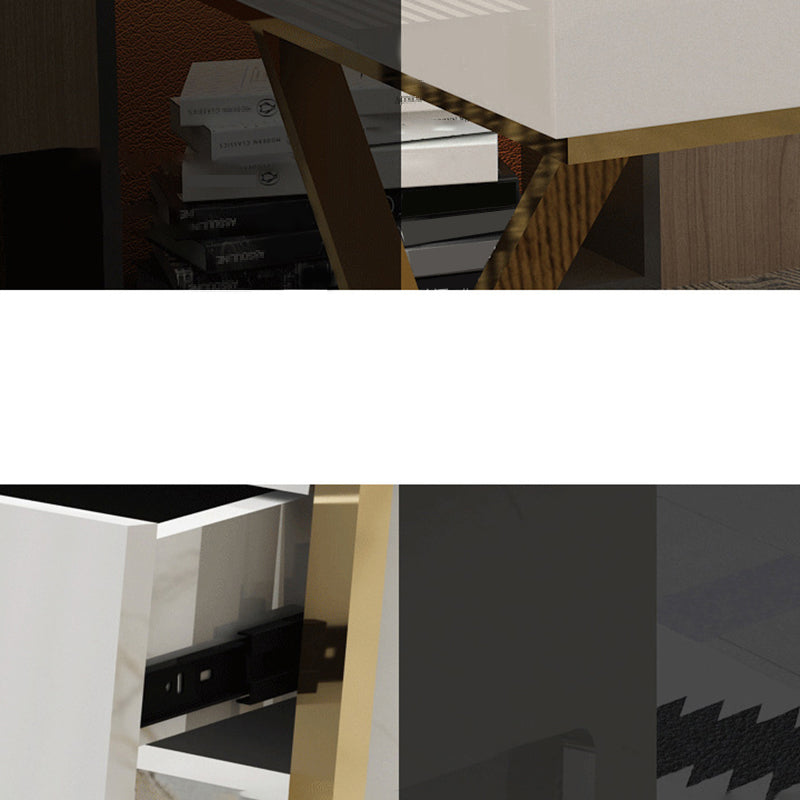 Bureau d'écriture en bois massif et bureau d'écriture en métal avec des jambes en métal