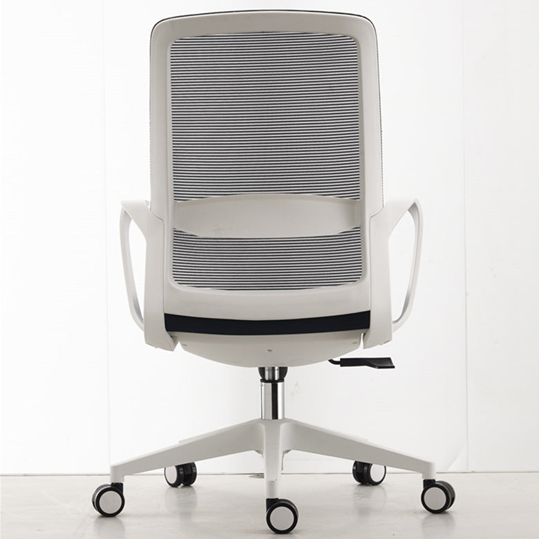 Silla de brazo contemporánea Ruedas de brazos fijos Altura de asiento Ajustable Silla de oficina